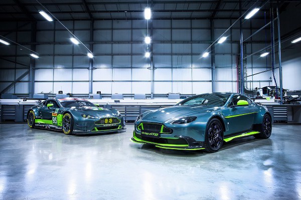 Aston Martin_Vantage GT8_01