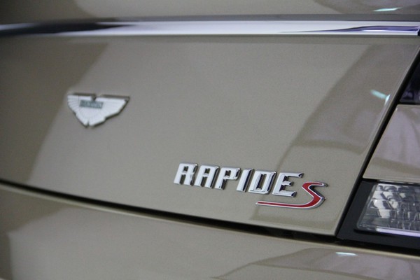 Automotive-Badges-8