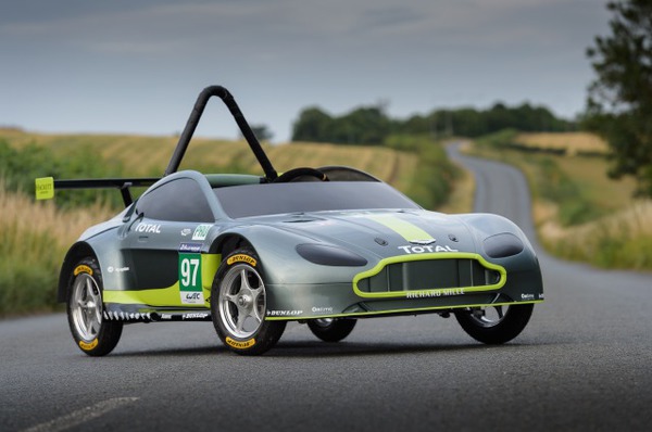 s_Aston Martin Racing_Red Bull Soapbox Race_04