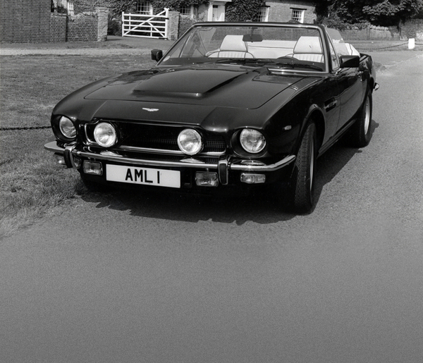 amv8_volante_exterior