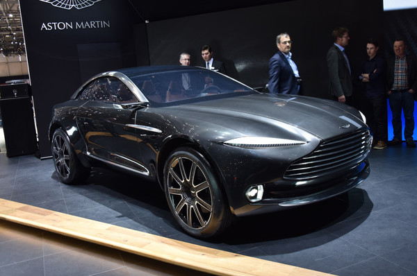 Aston-Martin-DBX-Concept-front-three-quarter-02-1024x680