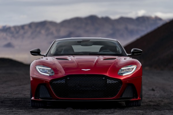 DBS Superleggera (12)