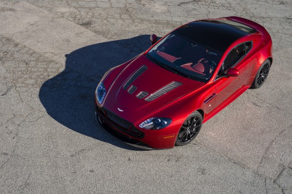 JPG Medium-V12 Vantage S Volcano Red 20