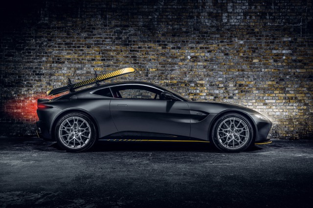 007 Limited edition | M.AUTO astonmartin STAFF BLOG