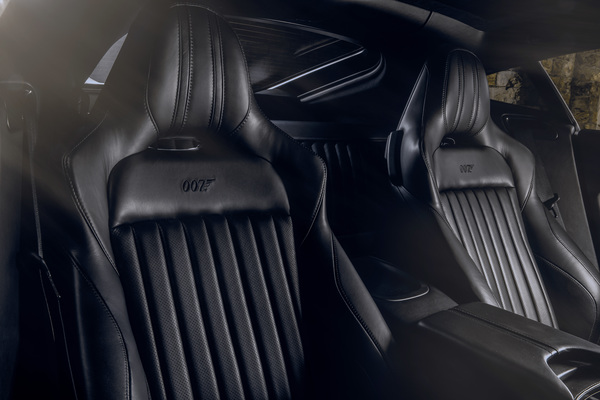 Aston Martin Vantage 007 Edition_11
