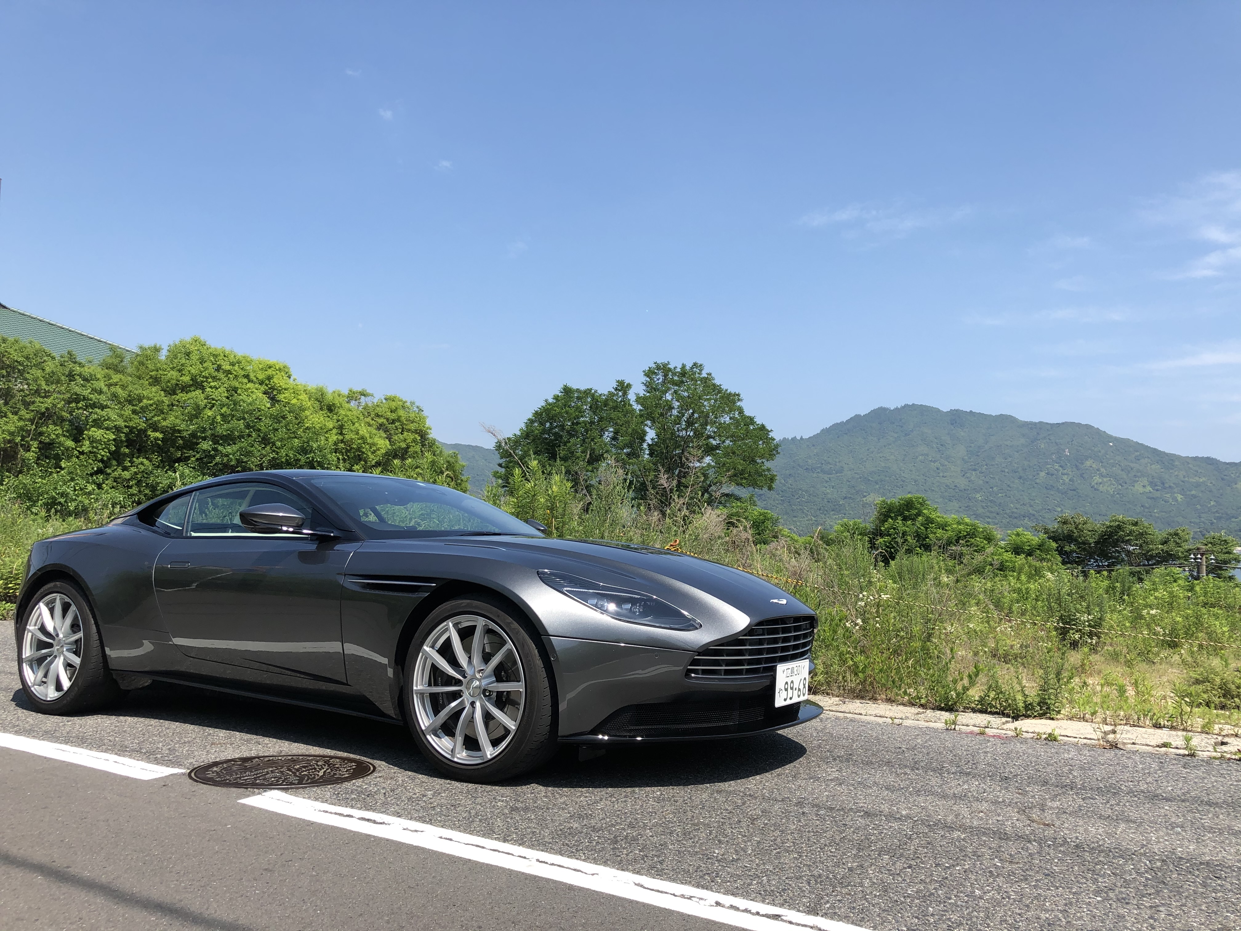 女性目線 M Auto Astonmartin Staff Blog